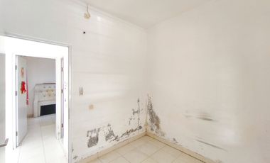 Rumah 15 Menit ke RS Hermina Serpong SHM Dibantu KPR J-48574