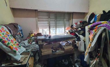 VENTA LOTE CON CASA 5 AMBIENTES EN ISIDRO CASANOVA