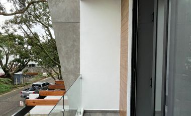 Hermosa Casa NUEVA con Alberca y 4 Rec. en Condominio con Seguridad 24/7 en Cuernavaca