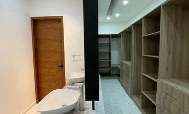 Hermosa Casa NUEVA con Alberca y 4 Rec. en Condominio con Seguridad 24/7 en Cuernavaca