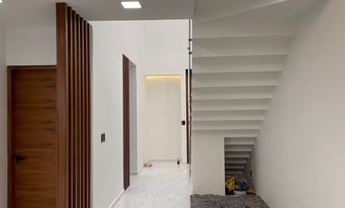 Hermosa Casa NUEVA con Alberca y 4 Rec. en Condominio con Seguridad 24/7 en Cuernavaca