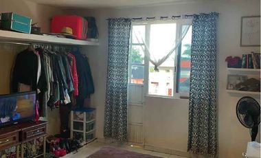 En venta casa en Pedregal de las Ánimas: jardín y nivel sótano