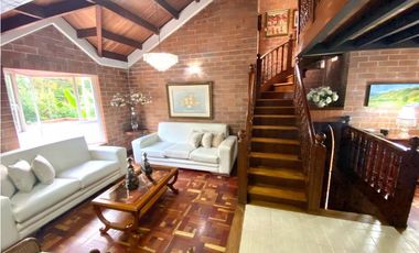 VENDEMOS CASA EN SAN LUCAS