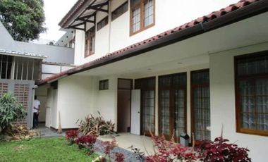 Rumah Dengan View menarik KotaBandung di Bukit Pakar dkt Dago Cigadung