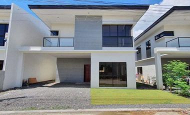 Rush Sale 5-Bedroom Single Detached House in Guadalupe