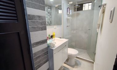 apartamento en venta en altos de riomar. Cod V107076