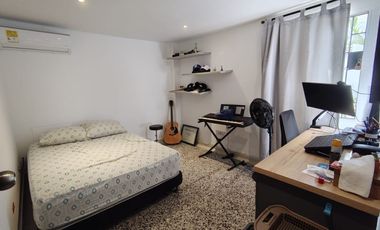 apartamento en venta en altos de riomar. Cod V107076