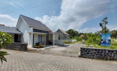 Rumah Murah di Sleman Jalan Lebar 5 Meter Dekat Pasar Ngemplak