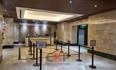 Planta Libre y 6 Estacionamientos a pasos Metro Los Leones
