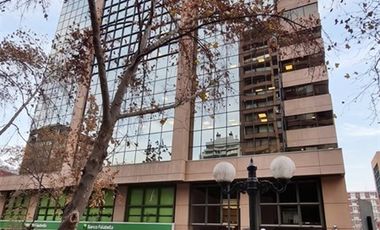 Planta Libre y 6 Estacionamientos a pasos Metro Los Leones