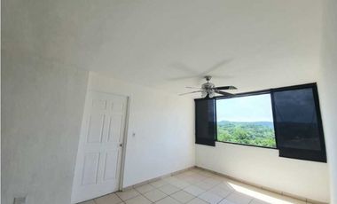 APARTAMENTO PH VISTA ESMERALDA CIUDAD DE PANAM
