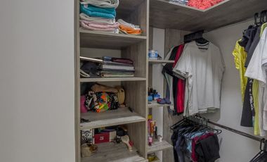 CASA EN VENTA EN ALFAGUARA JAMUNDÍ. Cod V8600