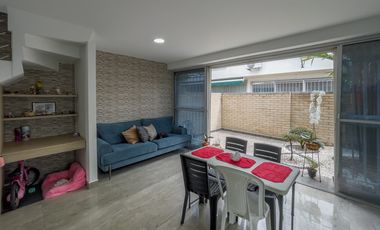 CASA EN VENTA EN ALFAGUARA JAMUNDÍ. Cod V8600