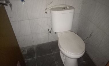 Rumah Ceiling Tinggi Nyaman dan Murah Selatan Lapangan Seyegan