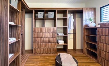 Residencia con área jardinada de más de 120m² en Metepec
