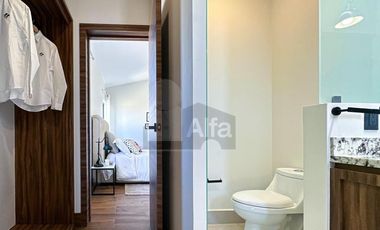 Residencia con área jardinada de más de 120m² en Metepec