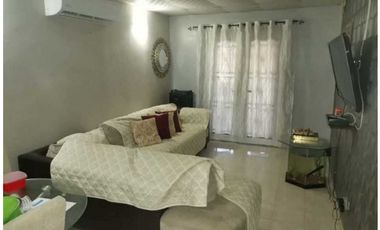 Se Vende Hermosa Casa Remodelada en Tocumen