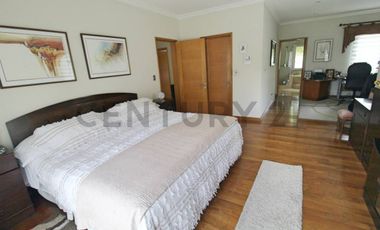 Casa en Arriendo, 5 dormitorios, Las Brisas de Chicureo, Colina