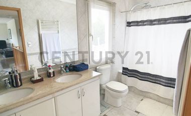 Casa en Arriendo, 5 dormitorios, Las Brisas de Chicureo, Colina