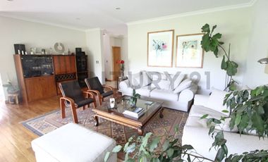 Casa en Arriendo, 5 dormitorios, Las Brisas de Chicureo, Colina