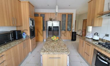 Casa en Arriendo, 5 dormitorios, Las Brisas de Chicureo, Colina