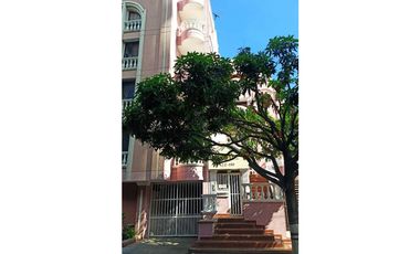 EN VENTA APARTAMENTO DUPLEX, BARRIO JARDN.
