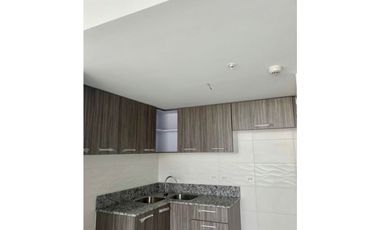 SE ALQUILA APARTAMENTO EN EL BOSQUE
