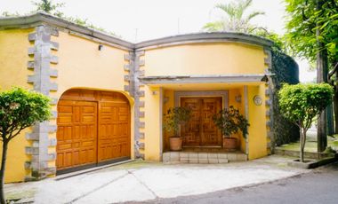 Casa Sola en Manantiales Cuernavaca - LPI-002-Cs