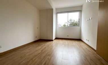 apartamento en arriendo en loma de las brujas. Cod A775736