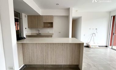 apartamento en arriendo en loma de las brujas. Cod A775736