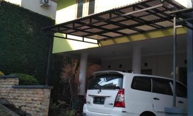 Rumah modern minimalis di Cimenyan Townhouse Bandung | ARDAN