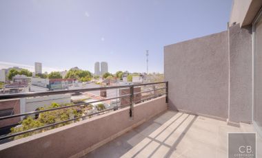 VENTA DEPARTAMENTO EN DUPLEX con balcones terraza en CABALLITO