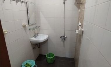 Disewakan Murah Rumah Cluster di Gandul Cinere Semi Furnished