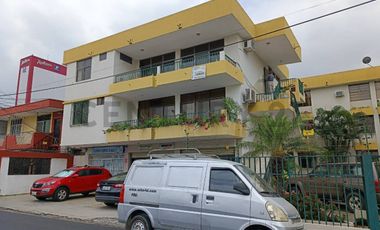 VENTA DEPARTAMENTO GRANDE KENNEDY VIEJA POLICENTRO GUAYAQUIL