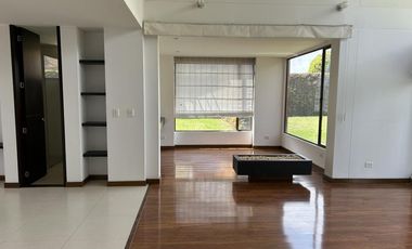 casa en arriendo en cota. Cod A4655