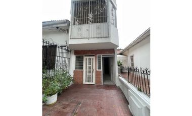 VENTA DE APARTAMENTO BARIO SAN FERNANDO- SUR CENTRAL, P.H