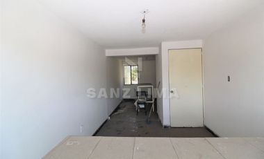 Los Pinos: Magnífico departamento con 2 locales comerciales al frente