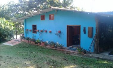 Maat vende Finca en Villeta, salitre negro 60.600m2  $1.150 Millones