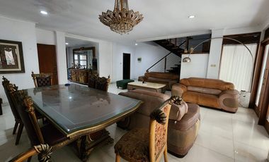 Disewa Rumah Jl. Minangkabau, Jakarta Selatan, Cocok Untuk Kantor/ Usaha