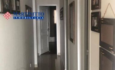 IMPECABLE DEPARTAMENTO 3 AMBIENTES CON COCHERA EN BERNAL