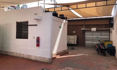 CASA CENTRICA IDEAL PARA INVERSION Y NEGOCIO. COLONIA CENTRO