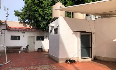 CASA CENTRICA IDEAL PARA INVERSION Y NEGOCIO. COLONIA CENTRO