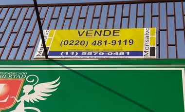 Vendo s/avenida Importe Local c/Cochera en Subsuelo + Depós y vivienda – Lote con salida a 2 calles