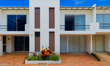 casa condominio en venta en la mesa. Cod V9495050