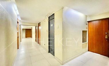 Oficina en Venta en Av. Apoquindo - El Golf