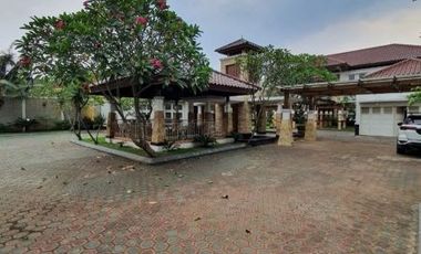 DIJUAL RUMAH LUAS di Jl JANGKRIK / JAGAKARSA, JAKSEL