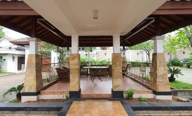 DIJUAL RUMAH LUAS di Jl JANGKRIK / JAGAKARSA, JAKSEL