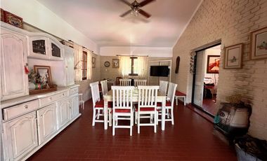 ALQUILER TEMPORARIO, VILLA CARLOS PAZ, PLAYAS DE ORO, PARA 5 PERSONAS
