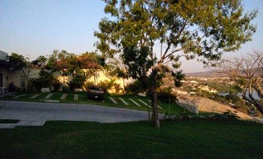 TEQUESQUITENGO VENTA ÚLTIMOS TERRENOS, VISTA, PADEL TENIS, ALBERCA,GYM