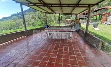 casa campestre en venta en vereda cineral. Cod V102536